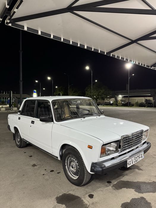 Срочно продаётся автомобиль Ваз 2107