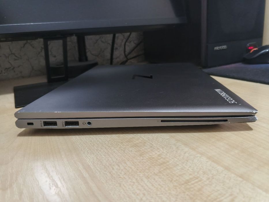 HP ZBook FireflyG7 14"IPS FHD/CORE i7-10610U/16GB/256GB/QuadroP520 4GB