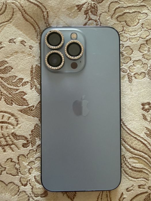 Продам Айфон 13 про