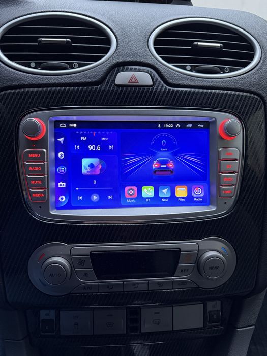 Мултимедийна система с Андроид за Ford