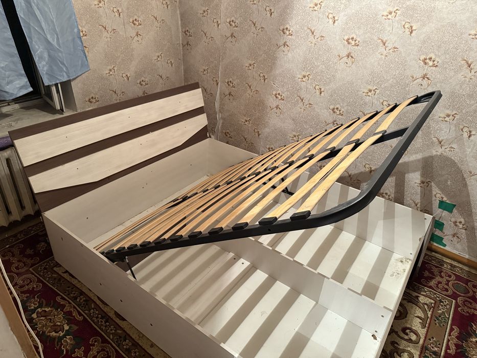 Кровать спальный 60000 тенге