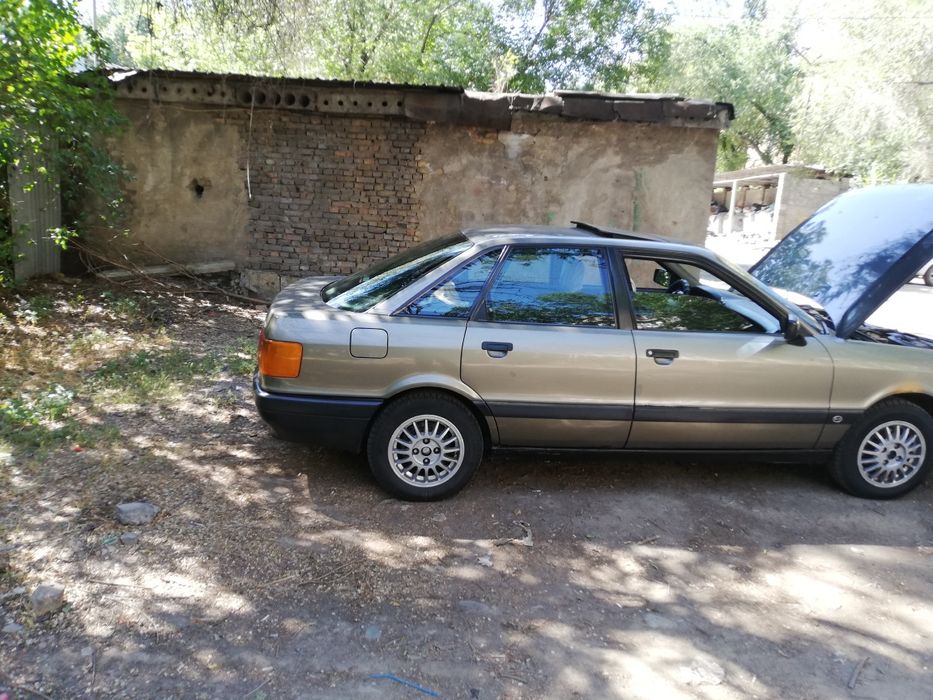 Продам авто ауэи 80