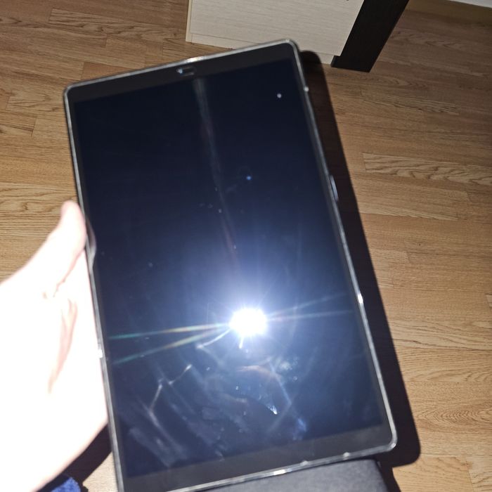 Продам планшет Tab A