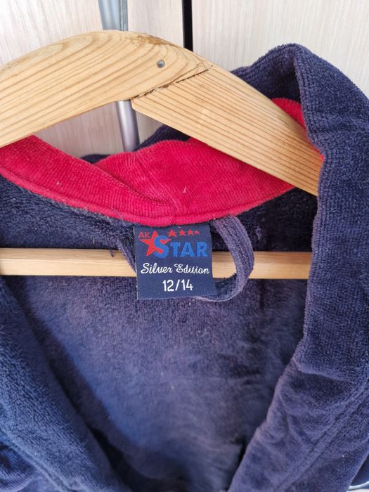 Халаты, Халаты. Халаты.