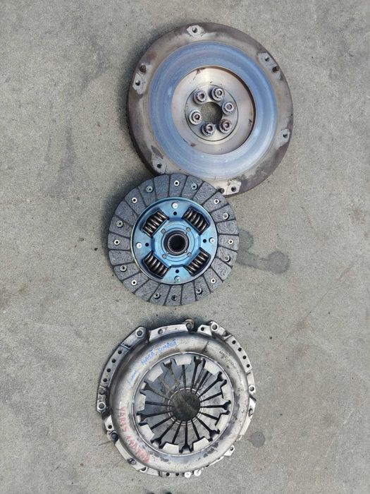 kit ambreiaj volanta masa simpla toyota yaris 1.4 d-4d  1nd disc 8 mm 423127-2093-jp-12