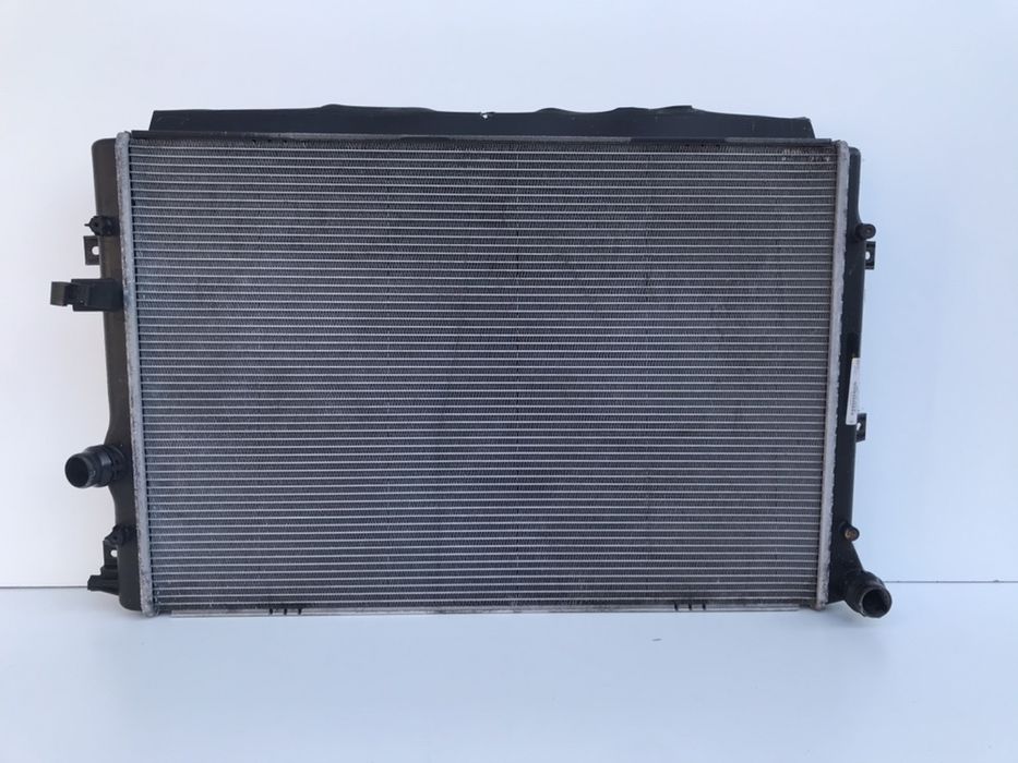 Radiator apa vw Passat B6/B7/CC/Golf5/6/Jetta/Caddy/Touran