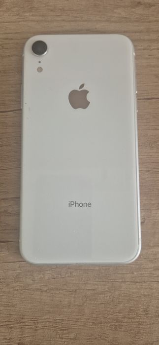 Продам Iphone XR