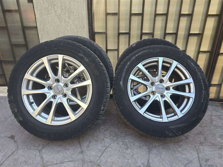 Anvelope Michelin 215/60 R16 + jante aliaj