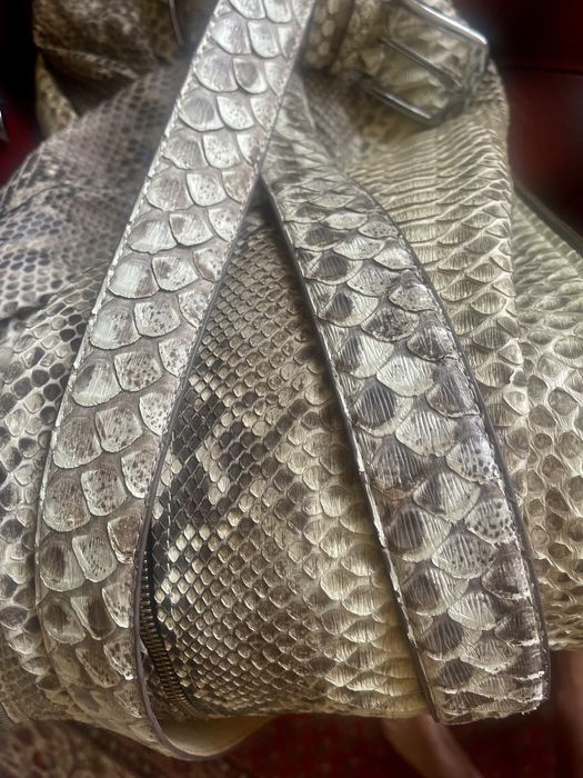 Италиански колани от кожа на питон