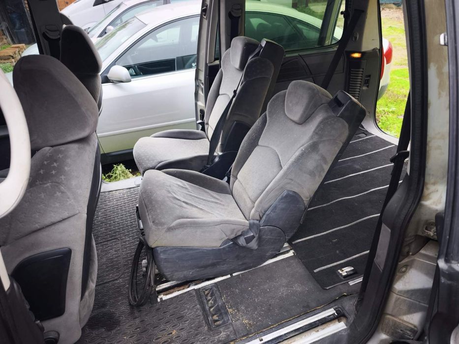 Peugeot 807 2003г за части
