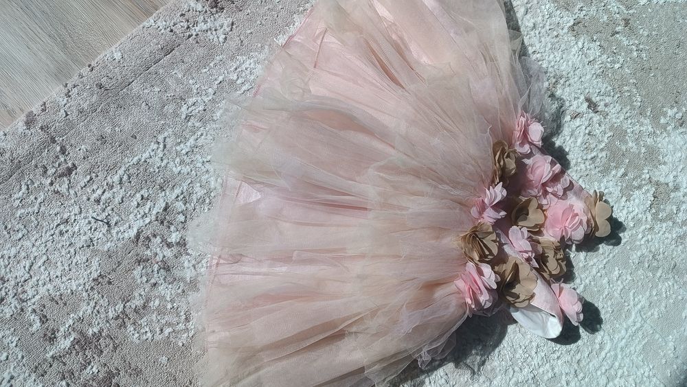 Продам детское платье