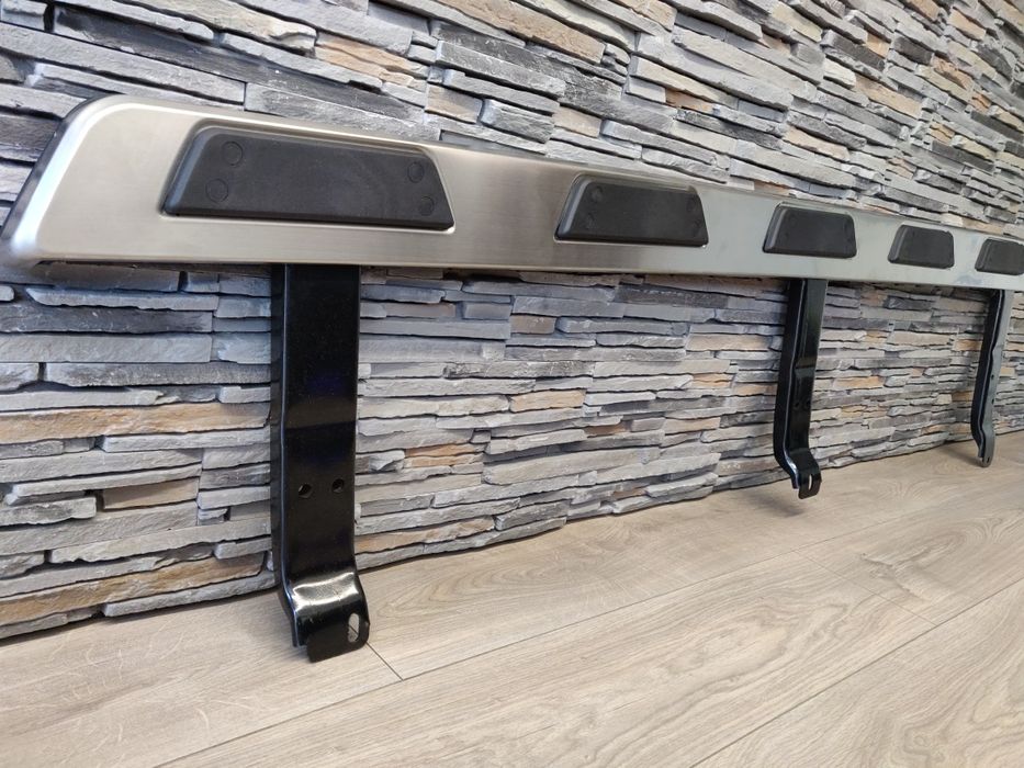 Prag Treapta Laterala AUDI Q7 4L (05-15) partea stanga