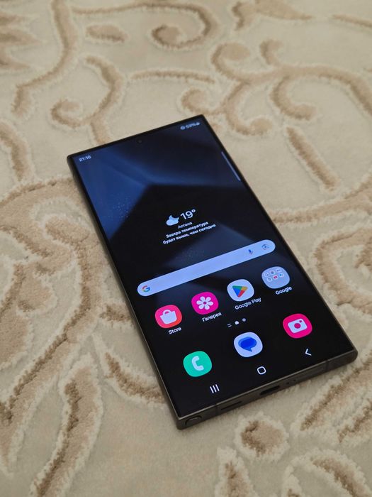 Продам Samsung S24 Ultra 256 gb