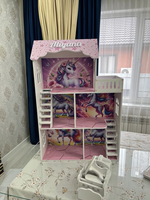 Кукольный домик