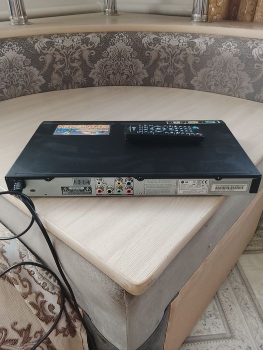 Видеоплеер LG...