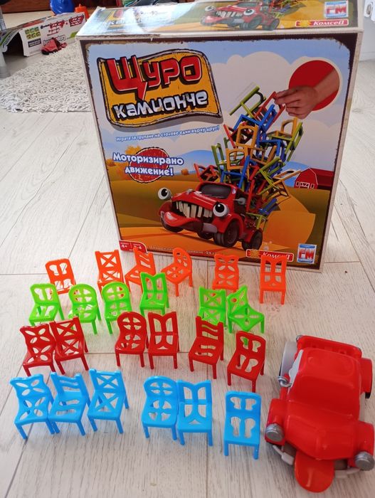 Щуро камионче играчка