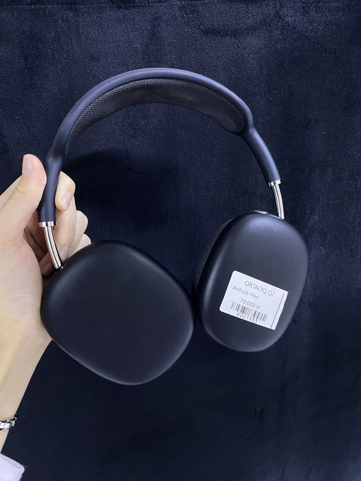 AirPods Max.
