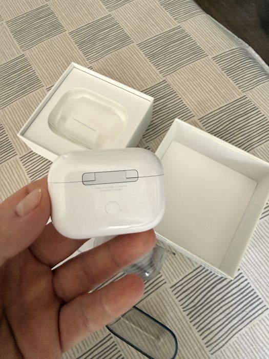 Продаются Airpods Pro 2 Generation