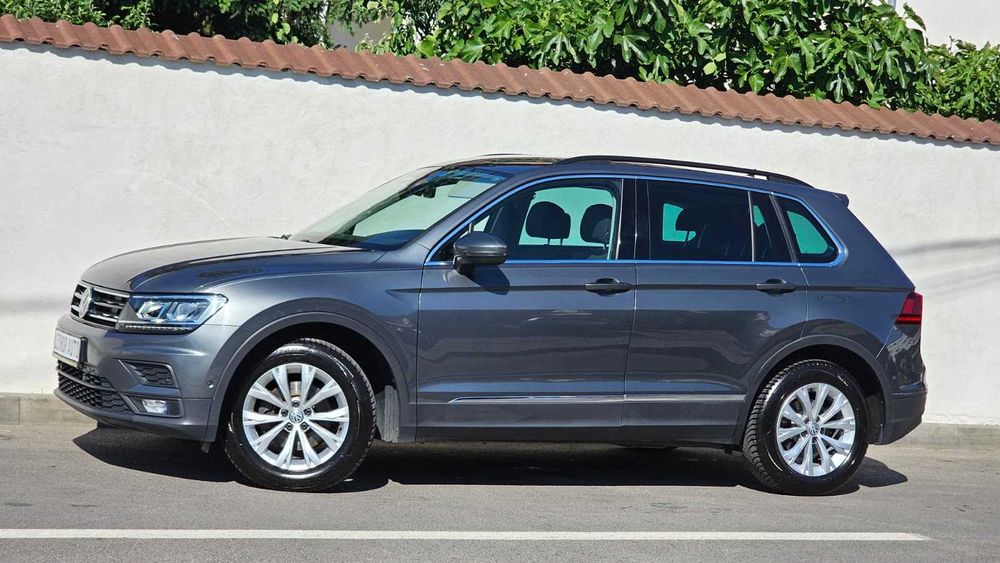 VW Tiguan 2020 Highline 2.0TDI 150cp DSG / Faruri FULL LED Virtual Distronic LINE / TOP