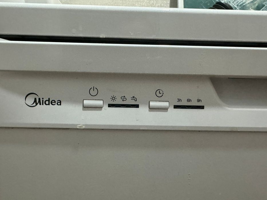 Посудомоечная машина Midea