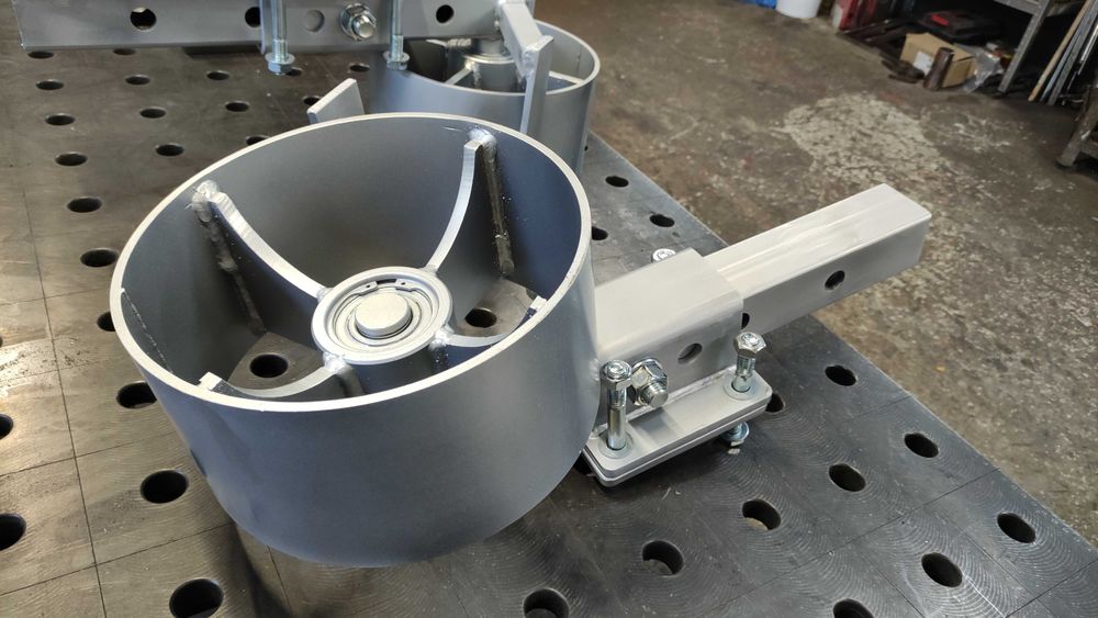 Опорни колела за селскостопанска техника.