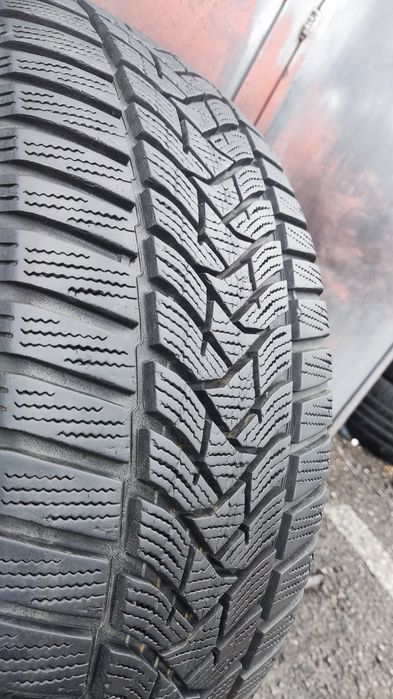 1бр. зимна гума 215/55/16 Dunlop Winter Sports 5
6.7mm
dot22
Добро със