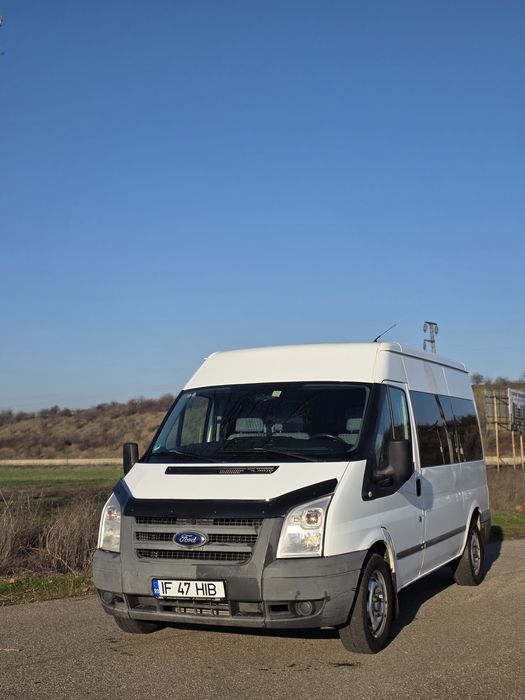 Vand /schimb  Ford transit autoturism 8+1 locuri  e5