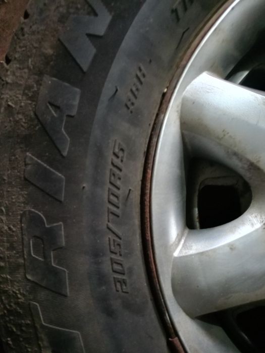 Диск с шинами фольксваген