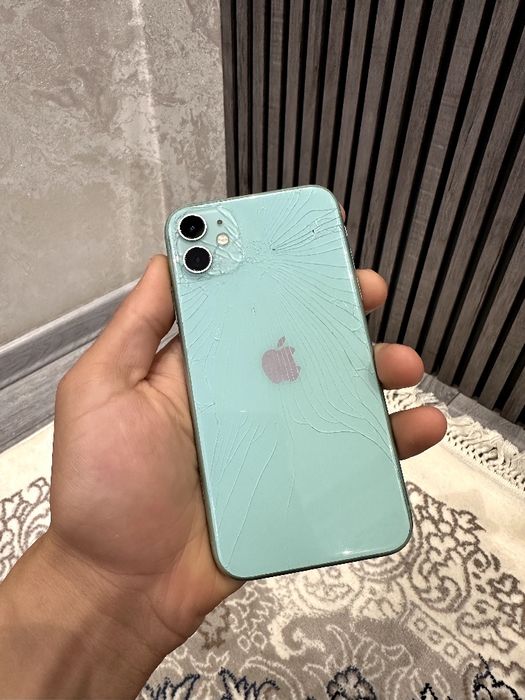Iphone. 11 64           .