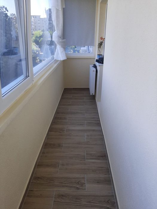 Inchiriez apartament 2 camere decomandat  zona Parcul Sebastian