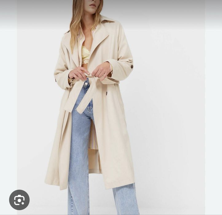 Дамски тренчкот Stradivarius