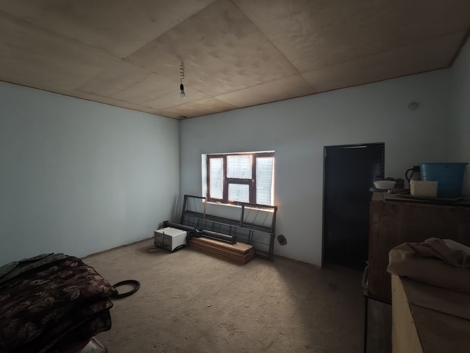 Срочно уй сотилади