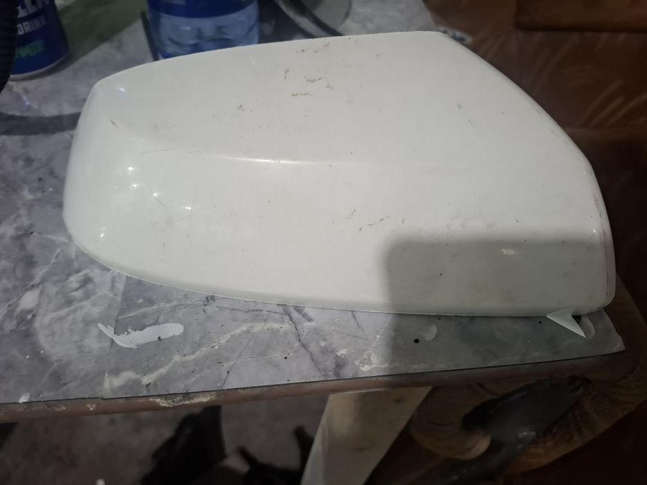 Крышка бакового зеркало