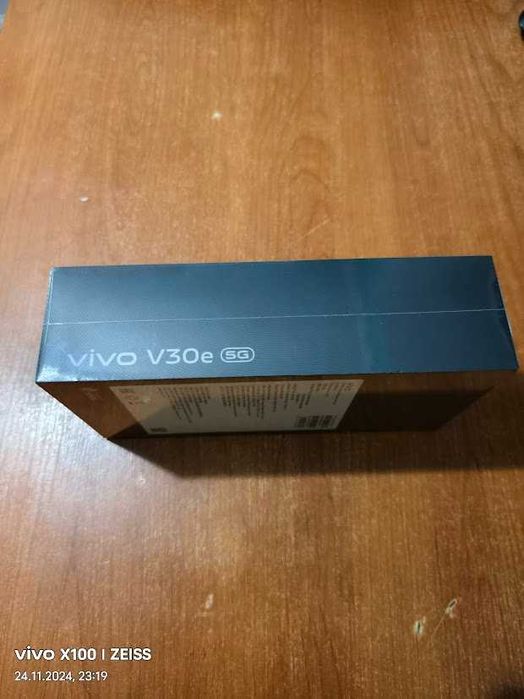 Смартфон Vivo v30e