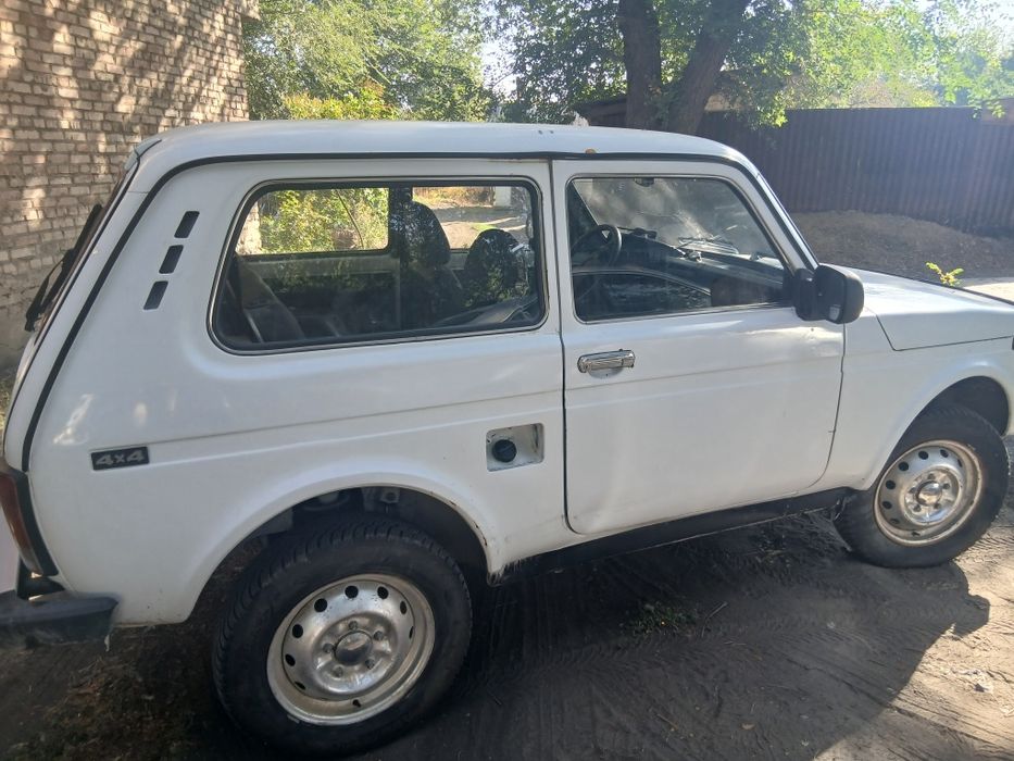 Нива продам 2010