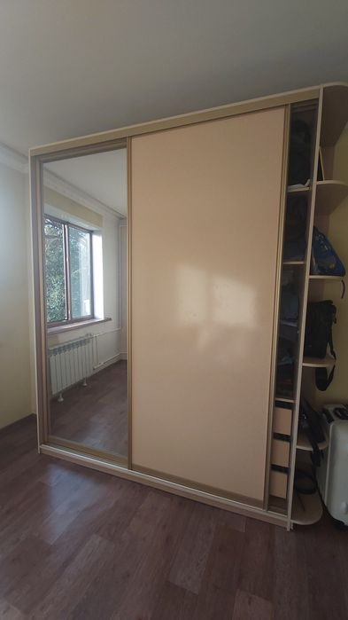 Продам шкаф в отличном состоянии