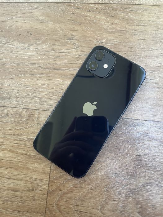 iPhone 12 128GB в идеале