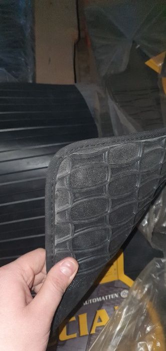 Автомобильные коврики