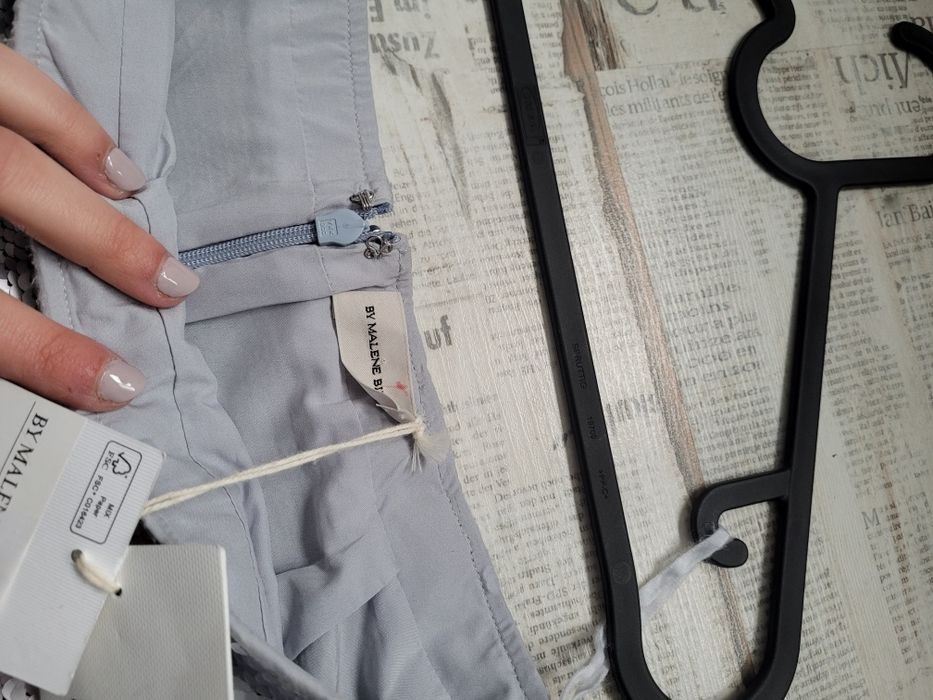 Fusta de paiete NOUA