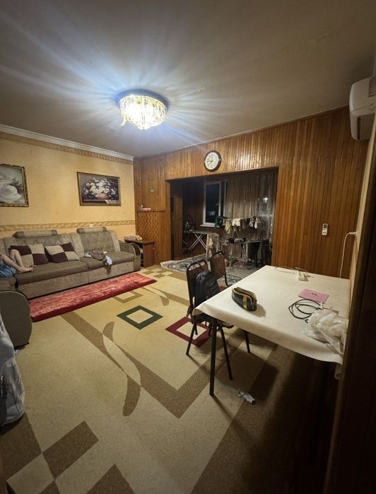 Продаётся Юнусабад 7кв 4/3/4