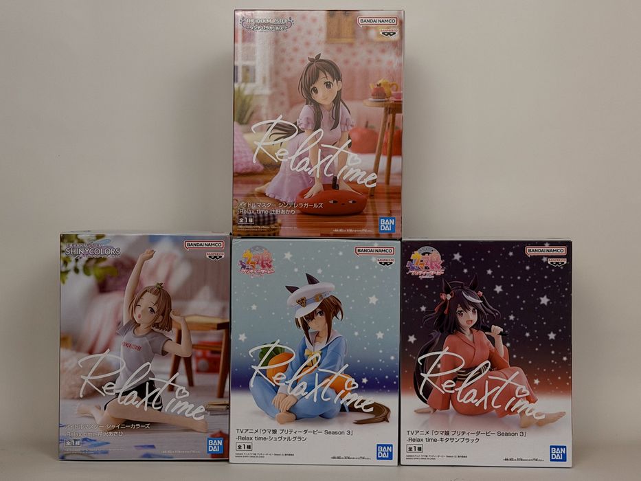 Продават се аниме фигурки