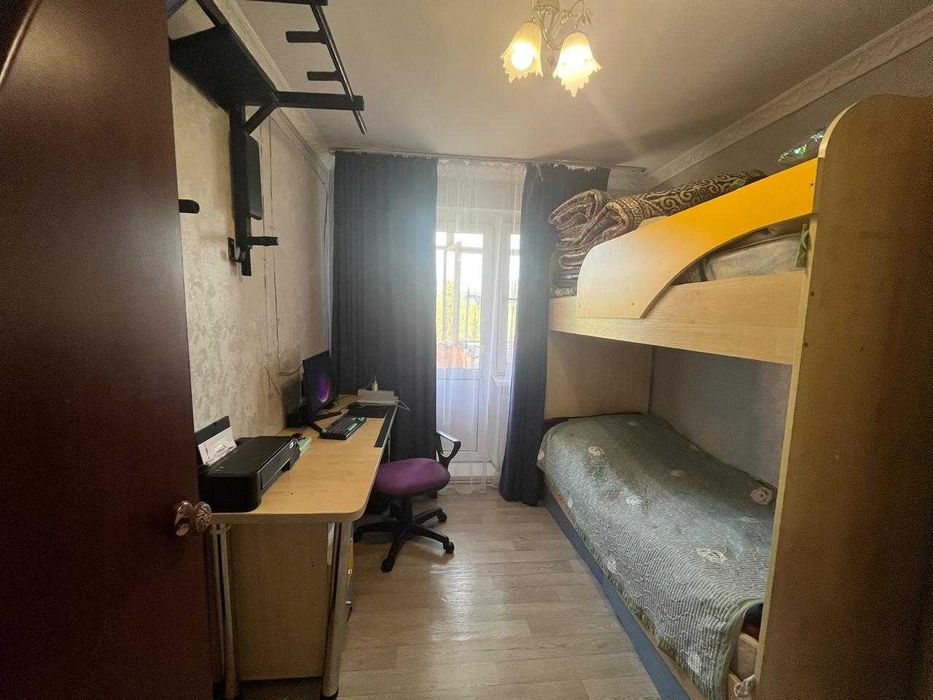 4х ком. по пр. СТРОИТЕЛЕЙ 17 + два балкона""