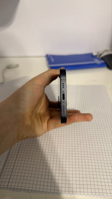 Iphone 12 intr-o stare decenta