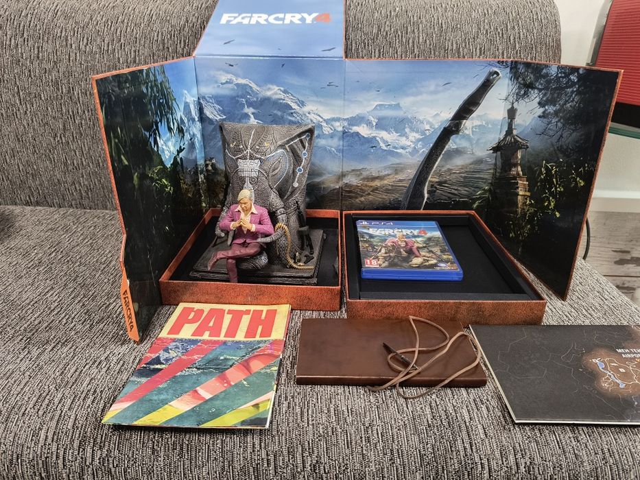 Far Cry 4, Far cry Primal,Far Cry 2 Collectors edition PS4
