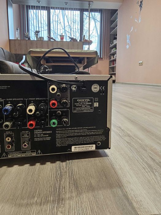 Продавам усилвател Onkyo