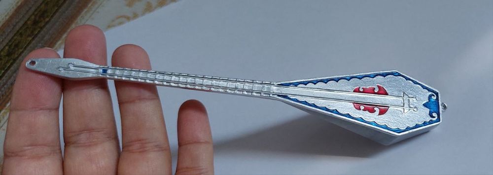 Сувенир домбре с камнем