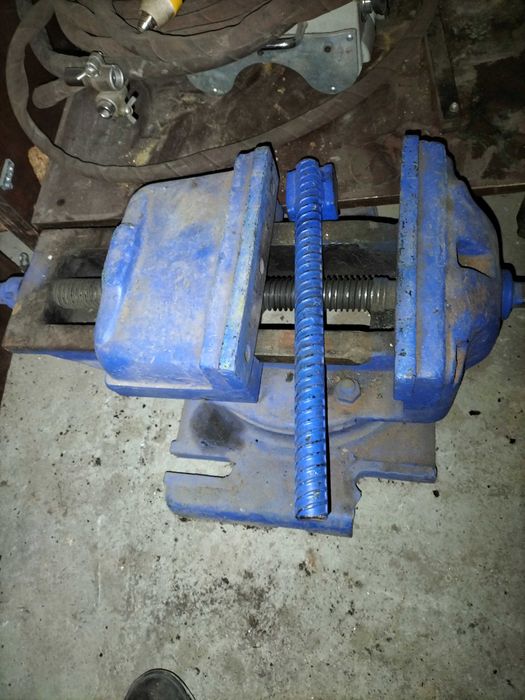 Тиски большие ссср