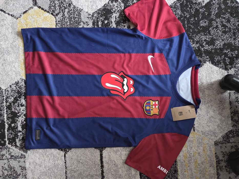 Tricou Barcelona Rolling Stones special edition