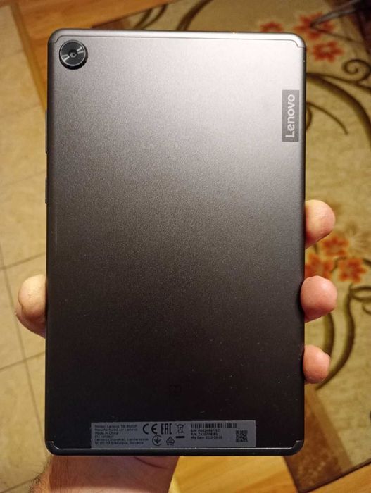 Таблет LENOVO TB-8505F