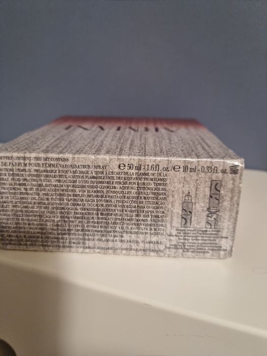 Armani  Si set cadou Parfum.Sigilat!
